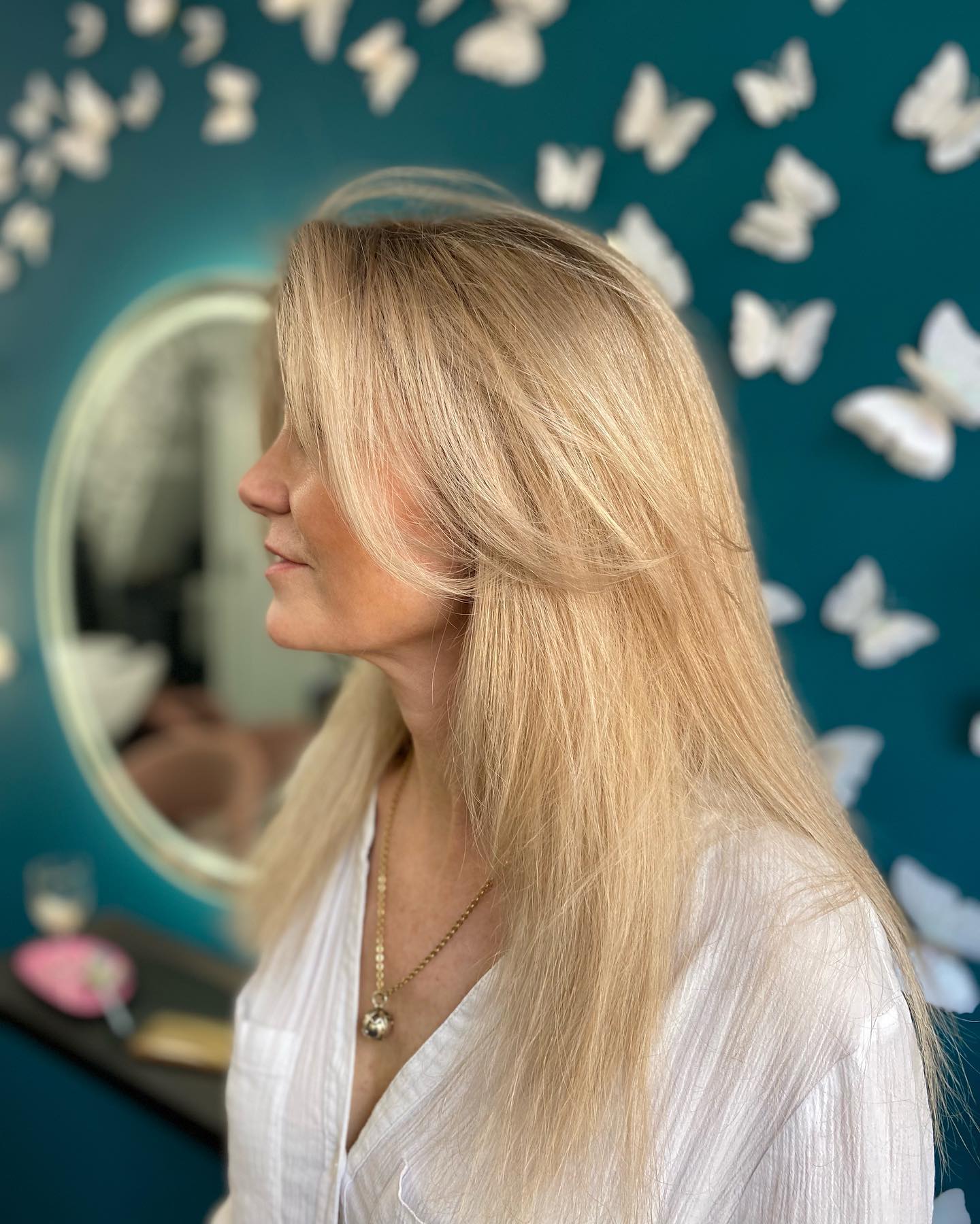 Natural blonde dimension